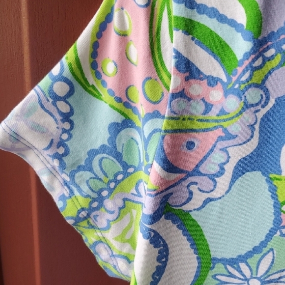 Lilly Pulitzer Blue and Green Fitted Short Sleeve Tee - Picture 7 of 11
